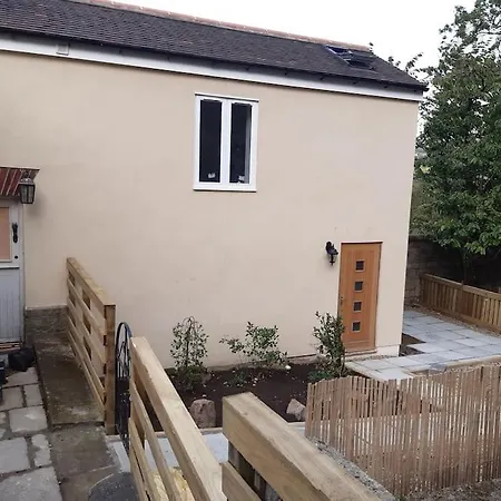 The Old Workshop At Hollins 아파트 휫비